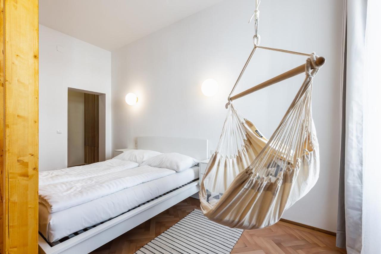 Classy And Elegant Apartments In A Calm Area Vienna Esterno foto