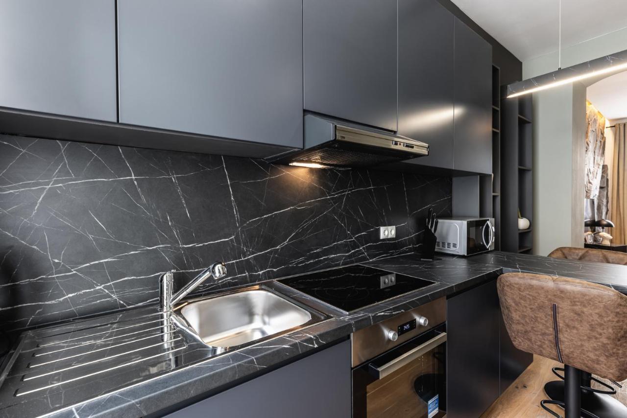 Classy And Elegant Apartments In A Calm Area Vienna Esterno foto